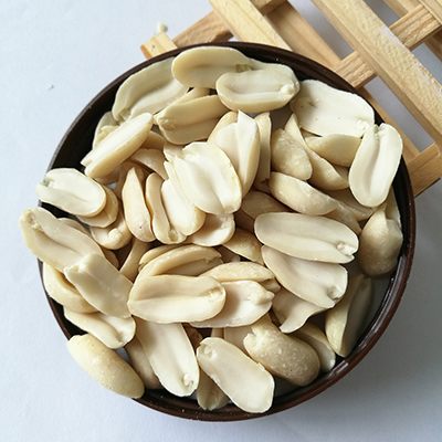 Split blanched peanut